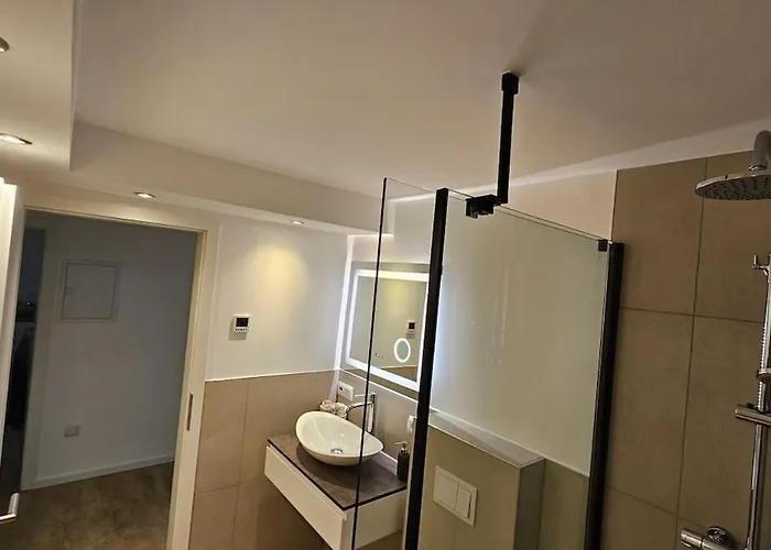 Stylish For Short & Long-term Apartment Niederdorla