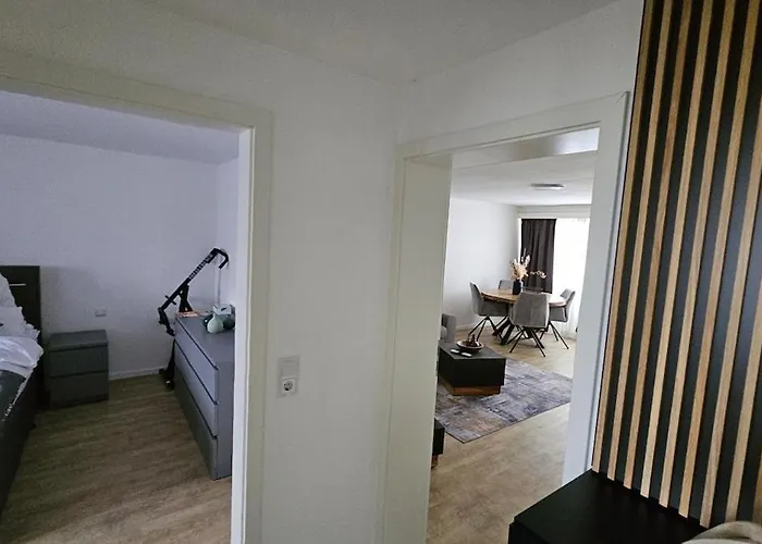 Stylish For Short & Long-term Apartment *